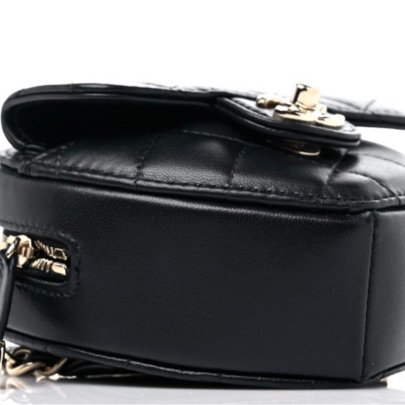 New Chanel Heart Black Belt Bag with tags !!! - Picture 5 of 10